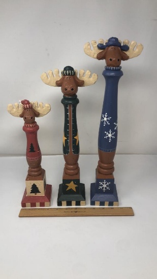 SET OF 3) MOOSE BALUSTER STYLE FIGURINES