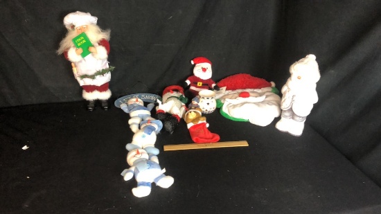 ASSORTMENT OF SANTA & SNOWMAN DECOR