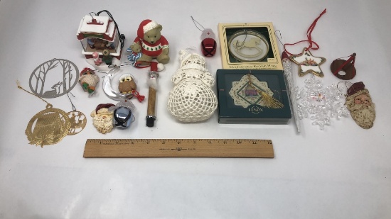 17) ASSORTMENT OF ORNAMENTS & SNOWMAN