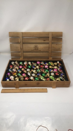 THOMAS PACCONI 60 ORNAMENT SET & HANGERS