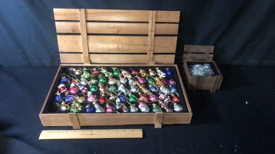 THOMAS PACCONI 60 ORNAMENT SET & HANGERS