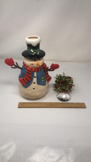 SNOWMAN TEA CANDLE COVER & MISTLETOE ORNAMENT