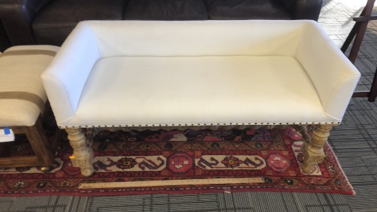 BEAUTIFUL WHITE AND RUSTIC WOOD BENCH