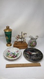 WASH BASIN & PITCHER, AMERICAN CAROUSEL MUSIC BOX