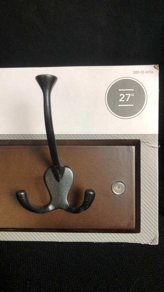 THRESHOLD 27 MOUNTING COAT HOOK RAIL Proxibid