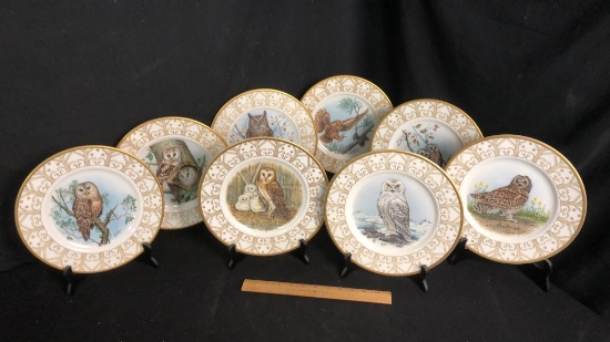 8) THE EDWARD MARSHALL BOEHM OWL PLATE COLLECTION