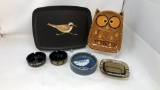 VINTAGE ASHTRAYS & ROADRUNNER TRAY
