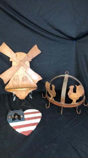 ROOSTER HANGING POT RACK, WINDMILL SHELF & MORE