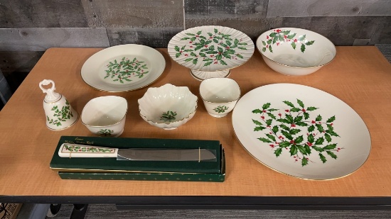LENOX GOLD TRIM "HOLIDAY" DISHES
