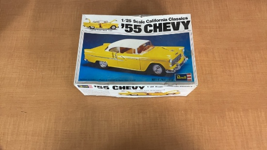 REVELL 55 CHEVY CALIFORNIA CLASSICS