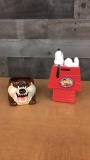 1989 TASMANIAN DEVIL MUG & 1966 SNOOPY COIN BANK