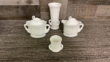 WESTMORELAND MILK GLASS SWAN & CATTAIL TABLE SET