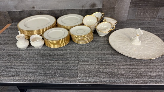 LENOX "TUXEDO" CHINA 8 PLACE SETTINGS