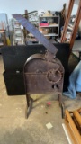 ANTIQUE CORN SHELLER