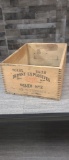 DUPONT HIGH EXPLOSIVES GELATIN 40% STRENGTH CRATE