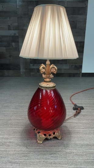 RUBY GLASS URN LAMP