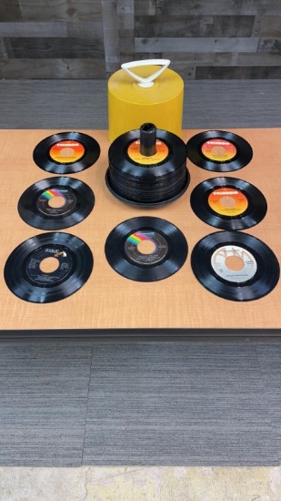 VINYL 45s RECORDS: ELVIS, BARBRA STREISAND +