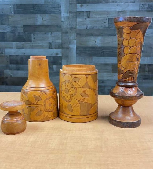 HAND CARVED WOOD WINE BOTTLE HOLDER & VASE