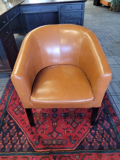 CAMEL ACCENT ARMCHAIR