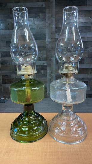 2) VTG HEXAGONAL FOOTED KEROSENE OIL LAMPS