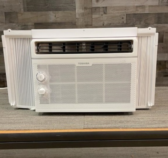 TOSHIBA WINDOW AIR CONDITIONER