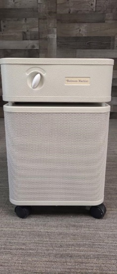 THE BEDROOM MACHINE: HEPA AIR PURIFIER