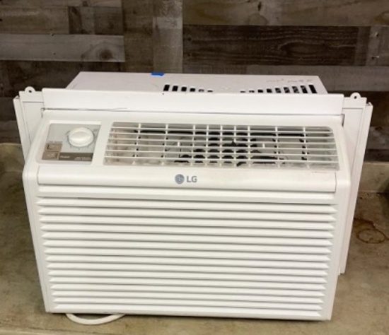 LG WINDOW AIR CONDITIONER