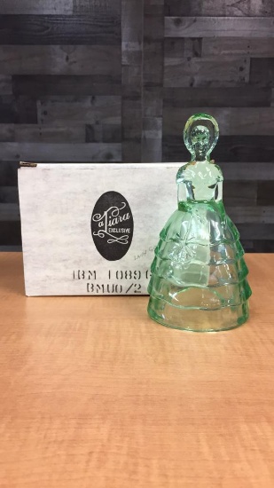 IMPERIAL TIARA GLASS GREEN SOUTHERN BELLE BELL