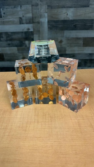VTG ACRYLIC WASHINGTON D.C. & PENNY PAPERWEIGHTS