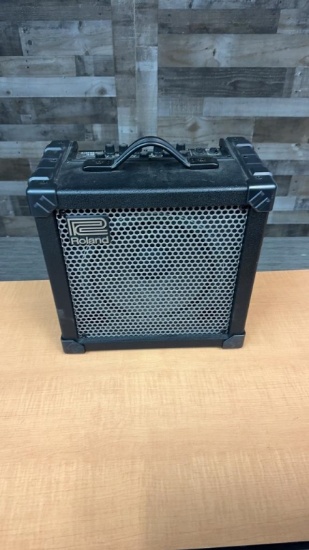 ROLAND CUBE-30 GUITAR AMP