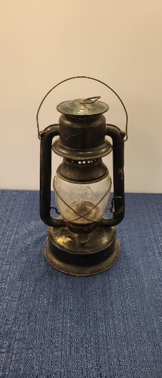VTG DIETZ NO. 2 SUPREME LANTERN W GLOBE