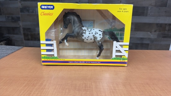 BREYER CLASSICS FIGURINE "REARING APPALOOSA"