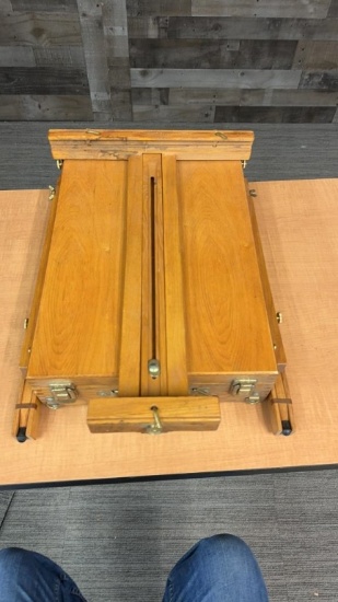 AARON BROTHERS WOODEN PORTABLE EASEL SKETCH BOX