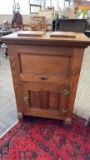 ANTIQUE LEONARD CLEANABLE REFRIGERATOR ICE BOX