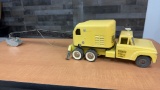 VINTAGE STRUCTO YELLOW MOBILE CRANE