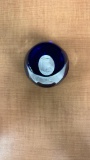 1978 SCHMID SISTER BERTA HUMMEL GLASS PAPERWEIGHT