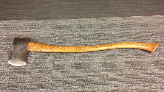VINTAGE WINCHESTER SINGLE BIT AXE