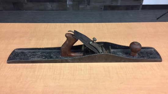 ANTIQUE SIEGLEY NO 8 CORRUGATED WOOD PLANE