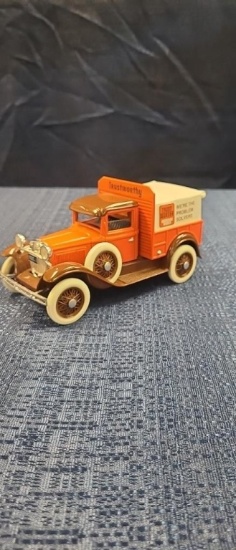 VTG TRUST WORTHY HARDWARE STORES COIN BANK