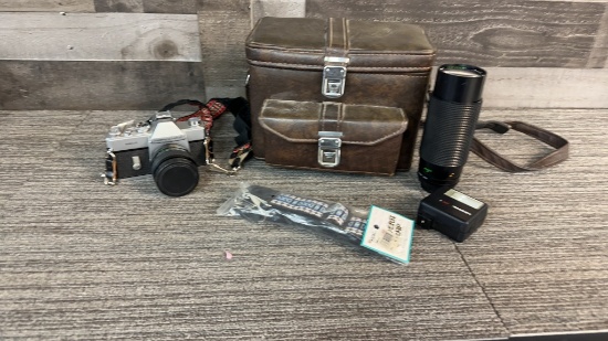 MAMIYA SEKOR 1000 DTL FILM CAMERA & ACCESSORIES