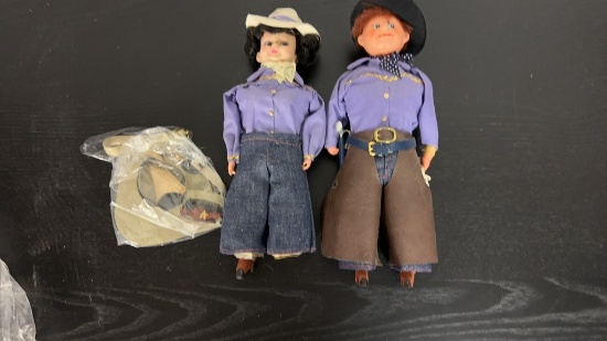 VTG WEIGHTED COWBOY AND COWGIRL DOLLS