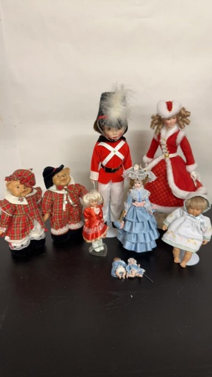 FRANKLIN MINT HOLLY THE CHRISTMAS DOLL & MORE