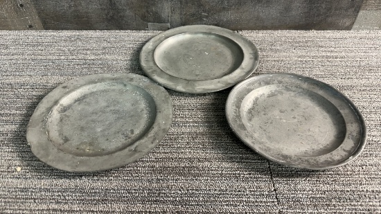 VTG PEWTER PLATES