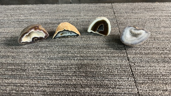 AGATE GEODES