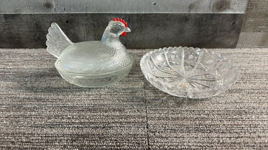 CLEAR GLASS HEN & HOBSTAR CUT GLASS DISH