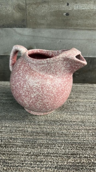 USA POTTERY - RED SPONGEWARE ICED TEA PITCHER