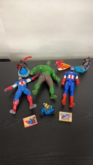 MARVEL & DC ACTION FIGURES