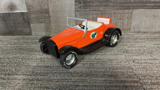 VTG NYLINT PRESSED STEEL MODEL T WITH RUMBLE SEAT