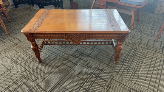 LEAF CARVED COFFEE TABLE