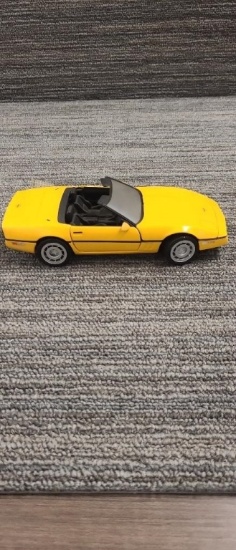 DIECAST - 1986 CORVETTE